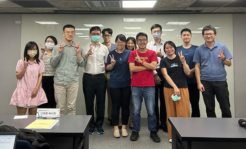 前往經濟部中小及新創企業署，分享「生成式AI及短影音剪接」